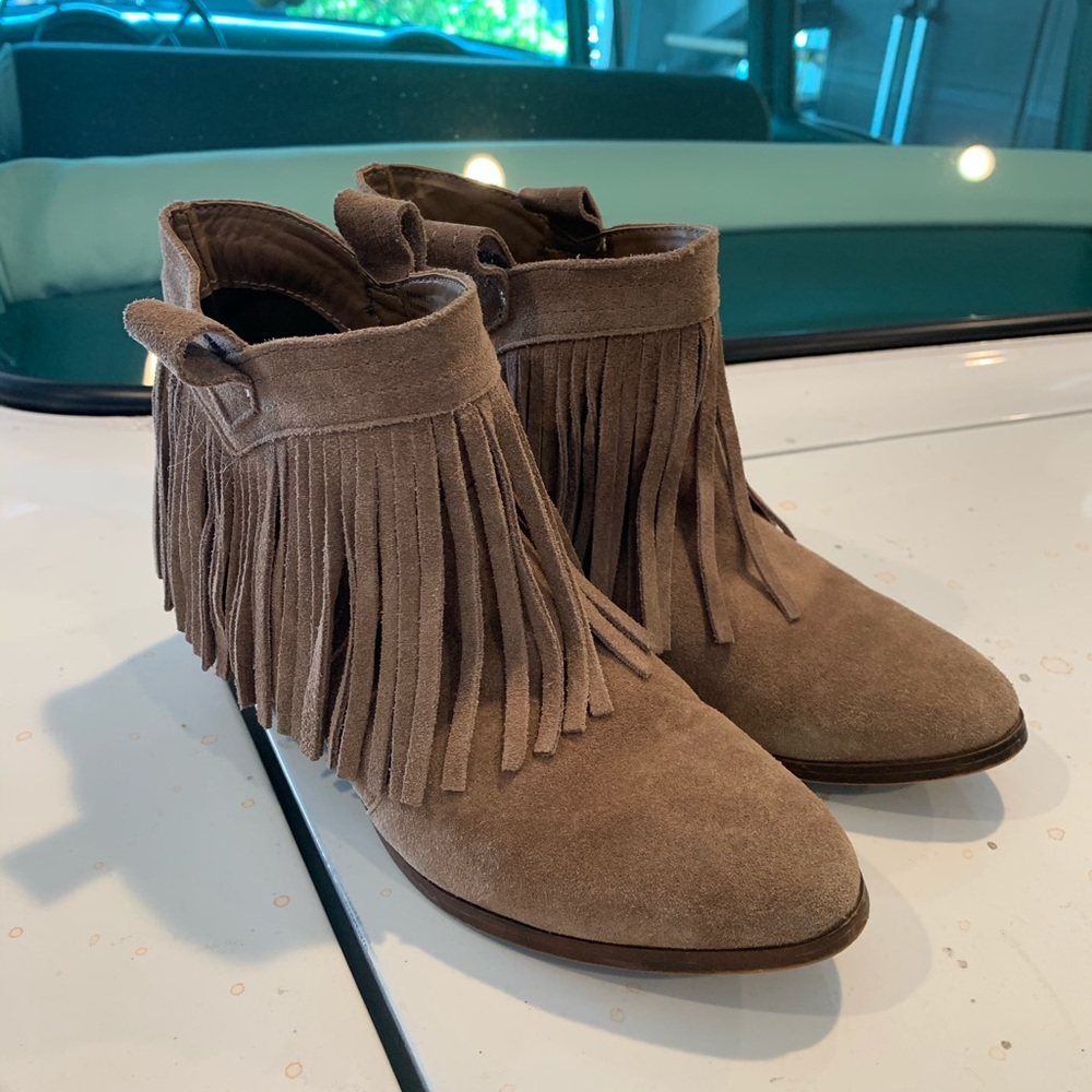 Booties - Picture 2 of 7